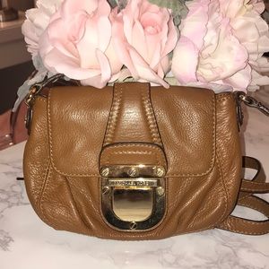 Michael Kors cross body purse (tan/camel)